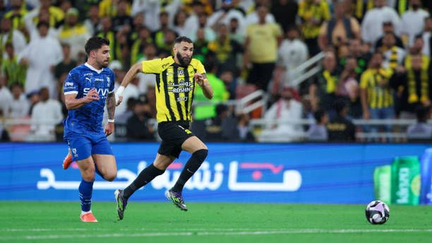 جانب من مباراة الهلال والاتحاد