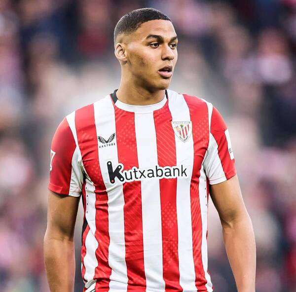 مروان سنادي