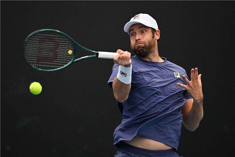 كوانتين هاليس