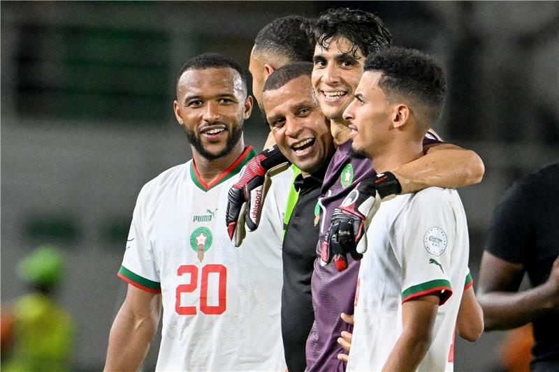 لاعبو المنتخب المغربي