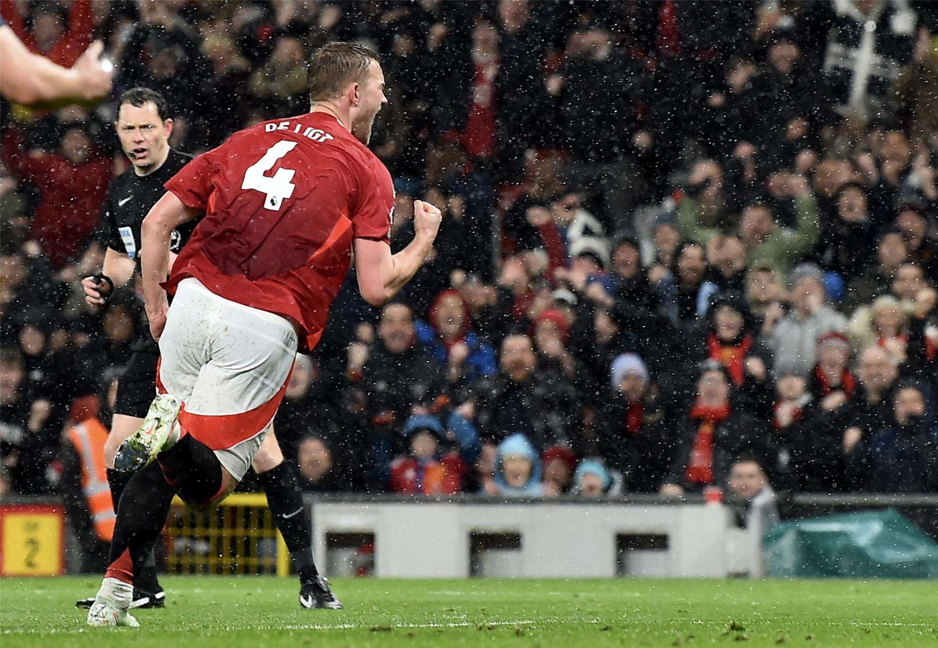 ماتياس دي ليخت