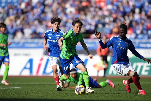 من مواجهة شونان بيلمير أمام يوكوهاما إف مارينوس