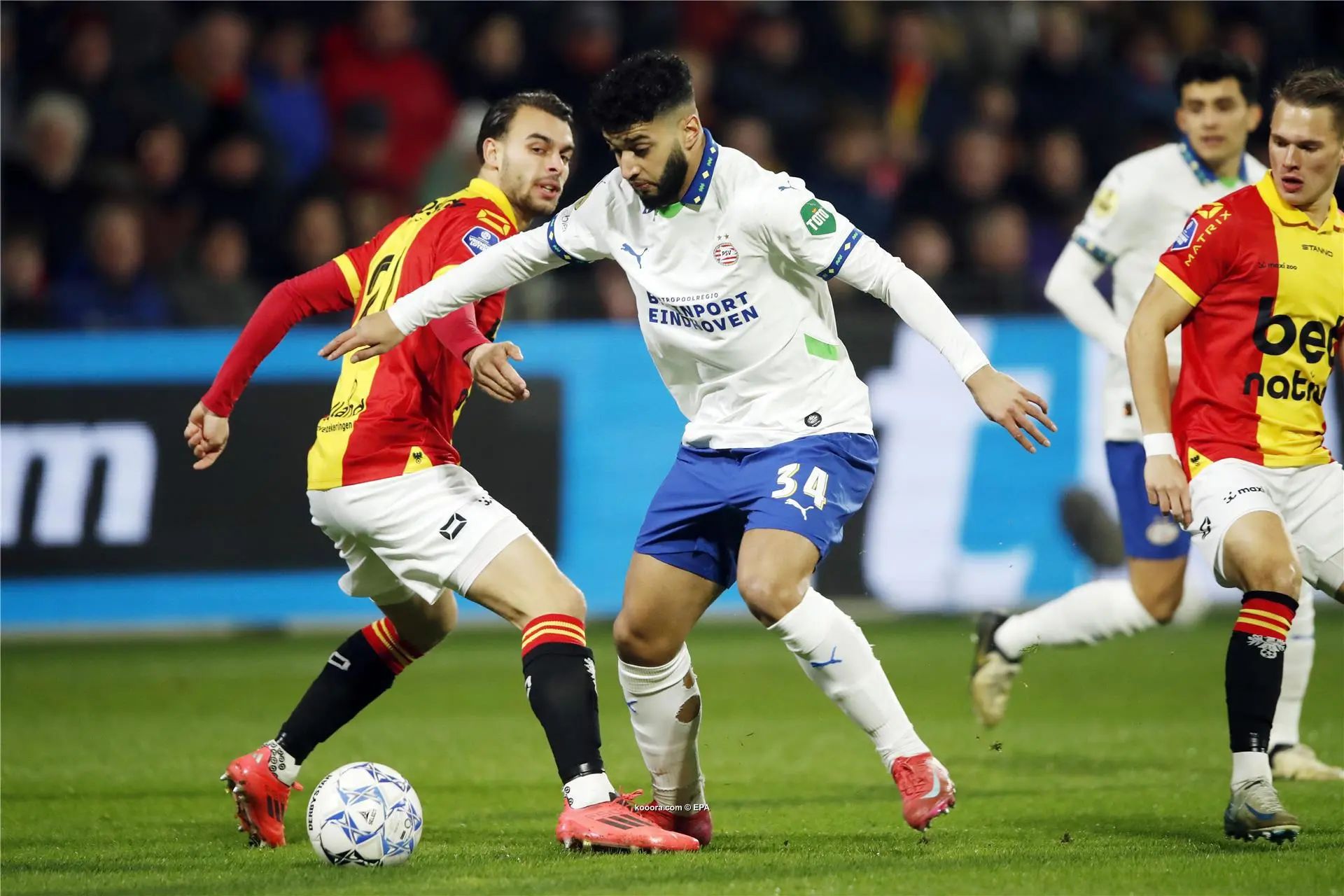 ?i=epa%2fsoccer%2f2025-03%2f2025-03-01%2f2025-03-01-11933165_epa