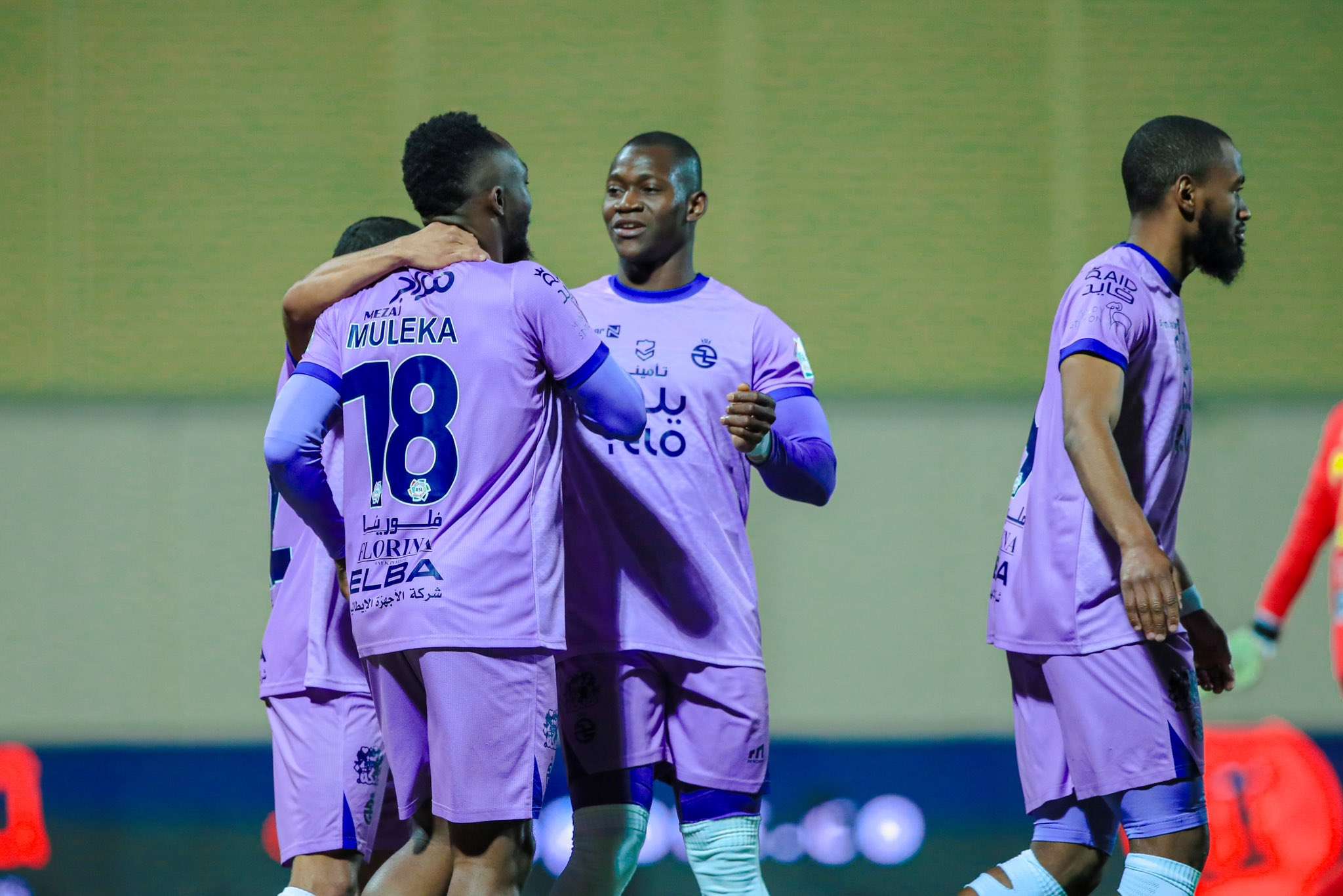 لاعبو الخلود