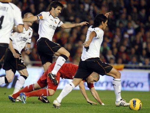 20111119-634573381218376472_efe