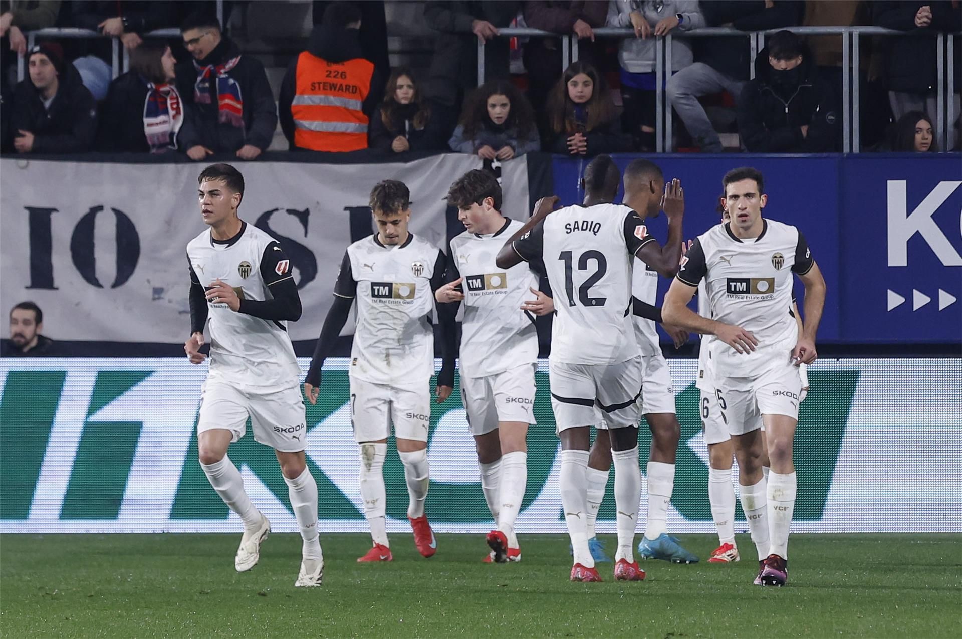 لاعبو فالنسيا