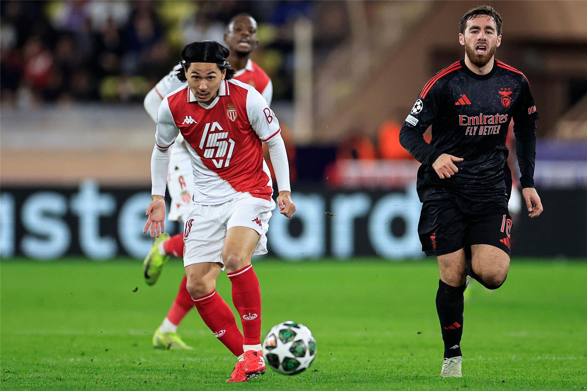 تاكومي مينامينو