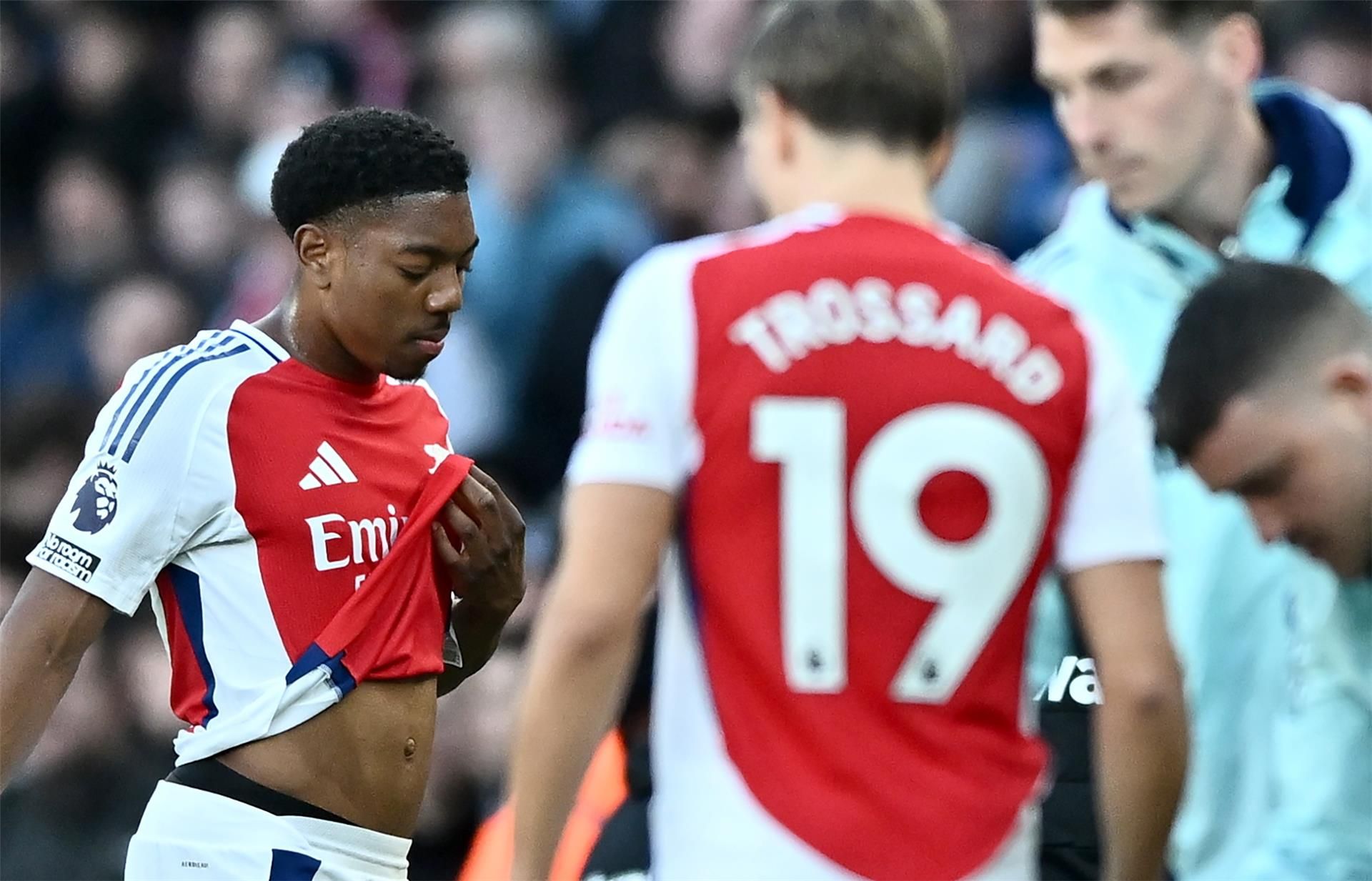 من المواجهة