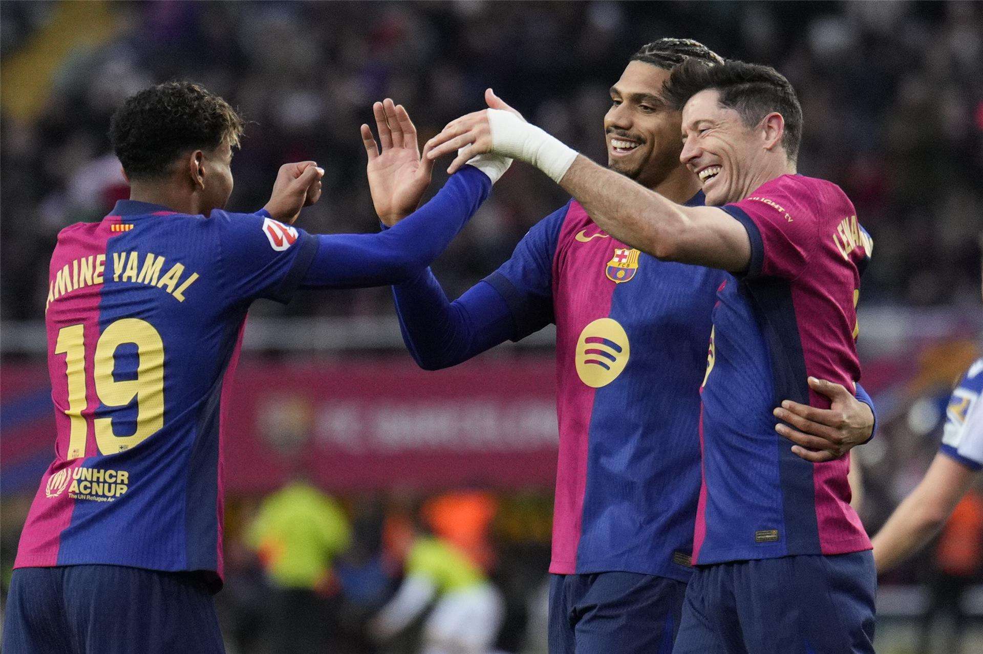 لاعبو برشلونة