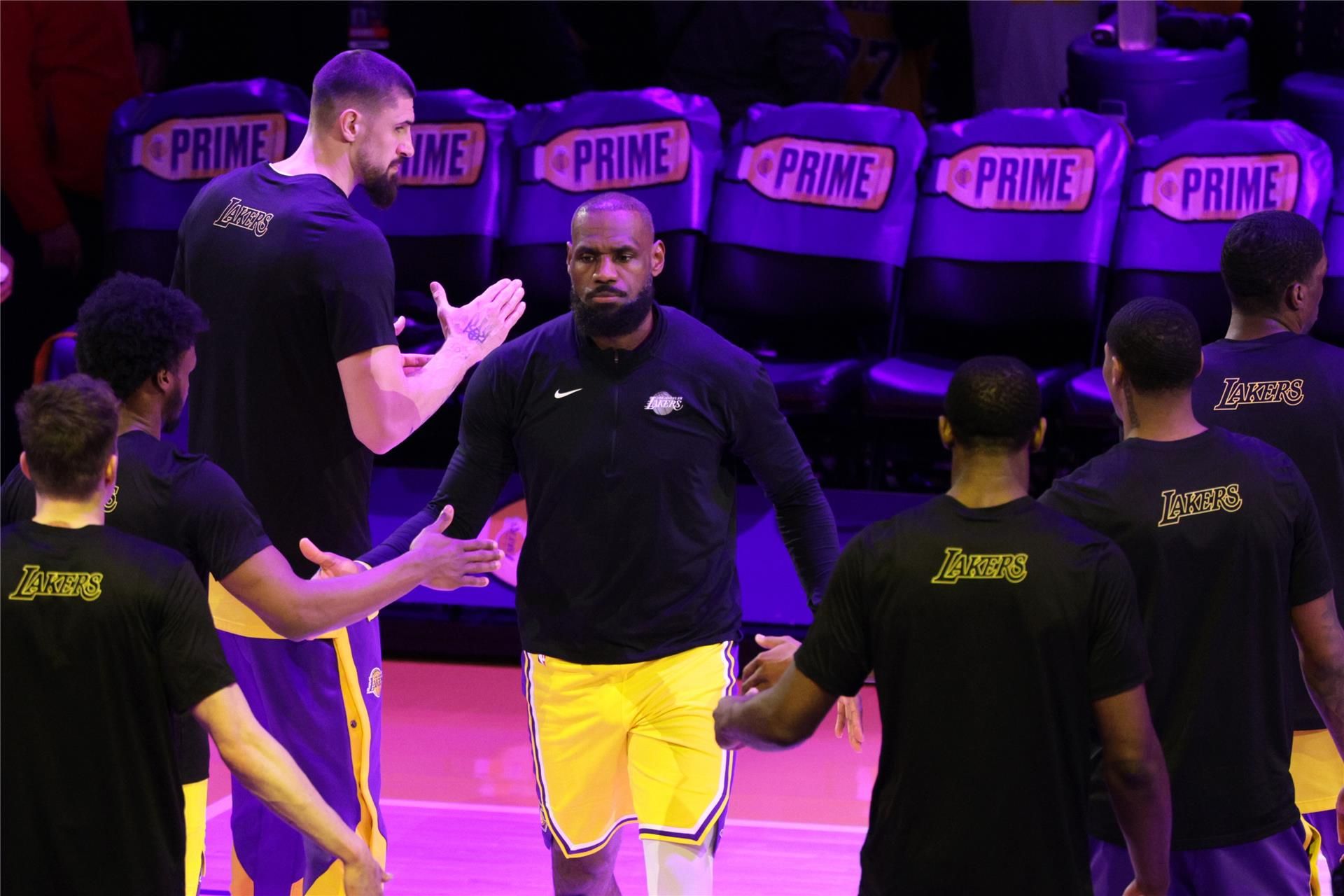 ليبرون جيمس