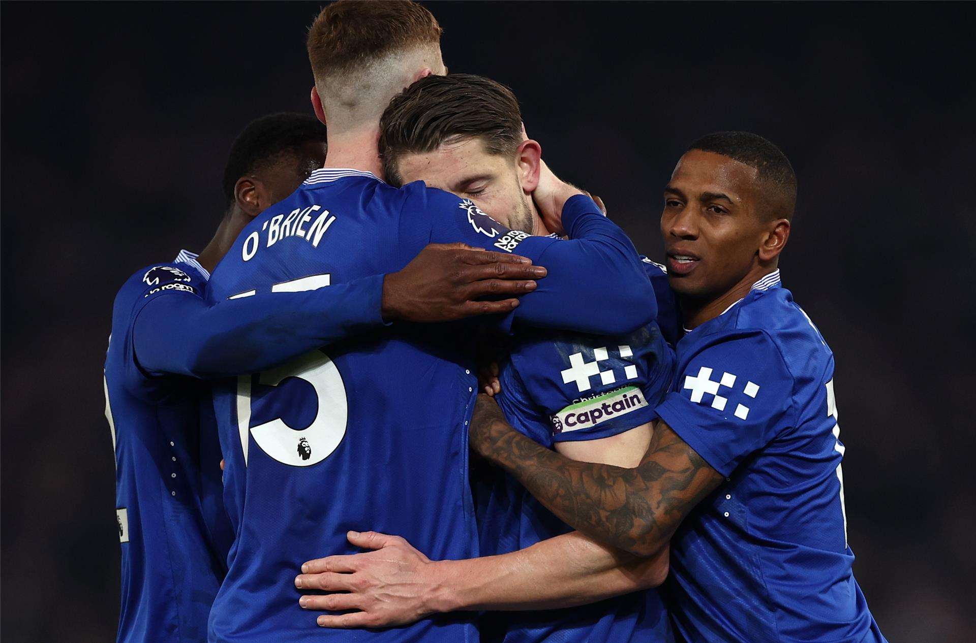 لاعبو إيفرتون