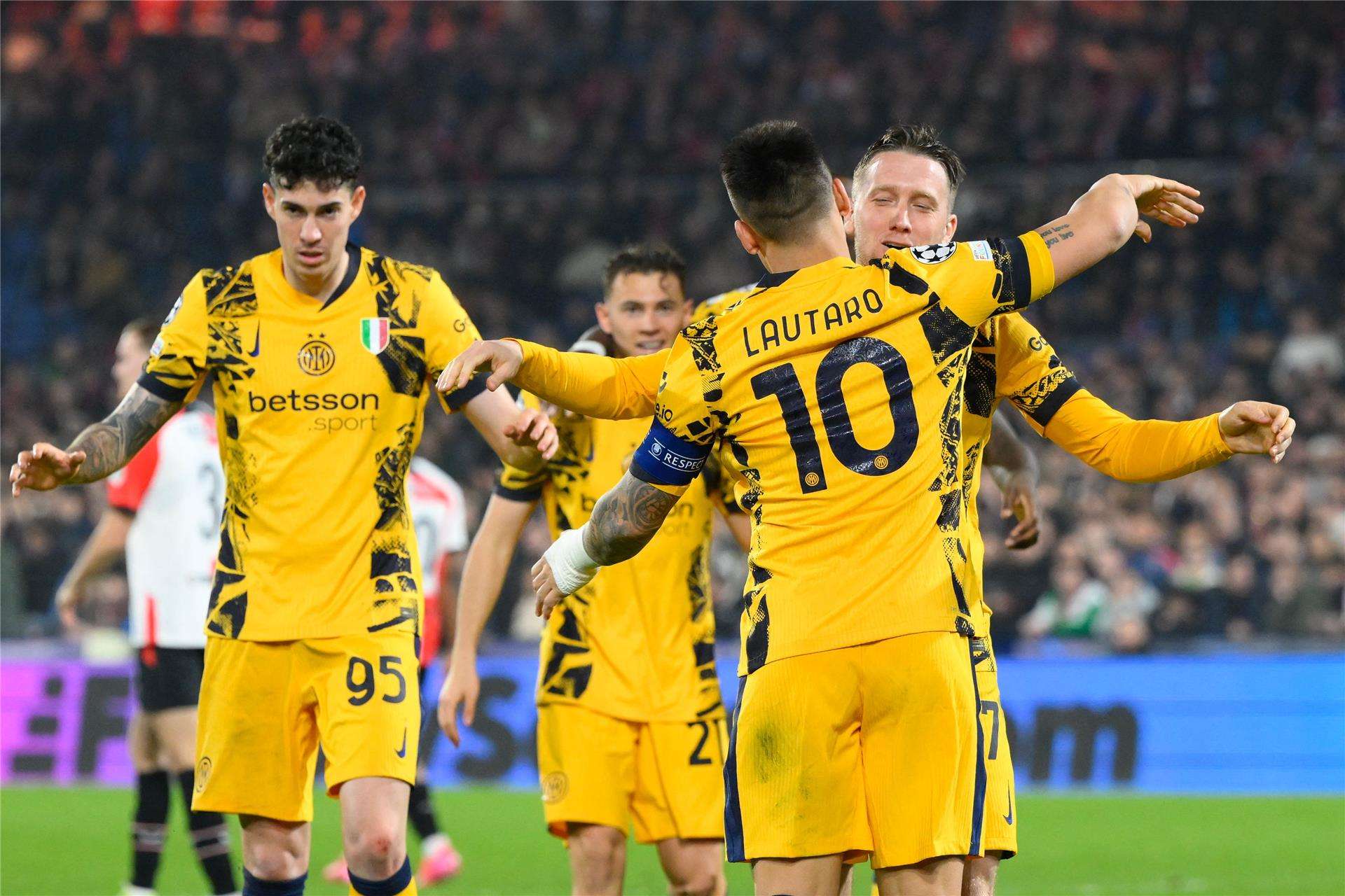 لاعبو إنتر ميلان