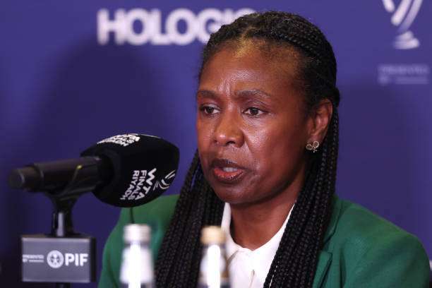 بورشيا آرتشر