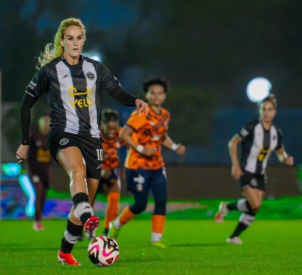 خيرة حمراوي ضد شعلة الشرقية