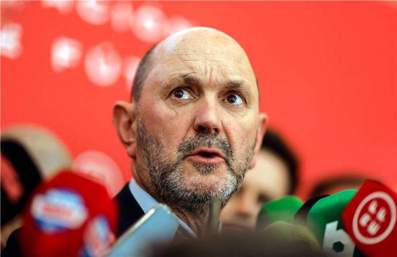 رافائيل لوزان