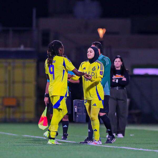 لحظة دخول لينا بوساحة