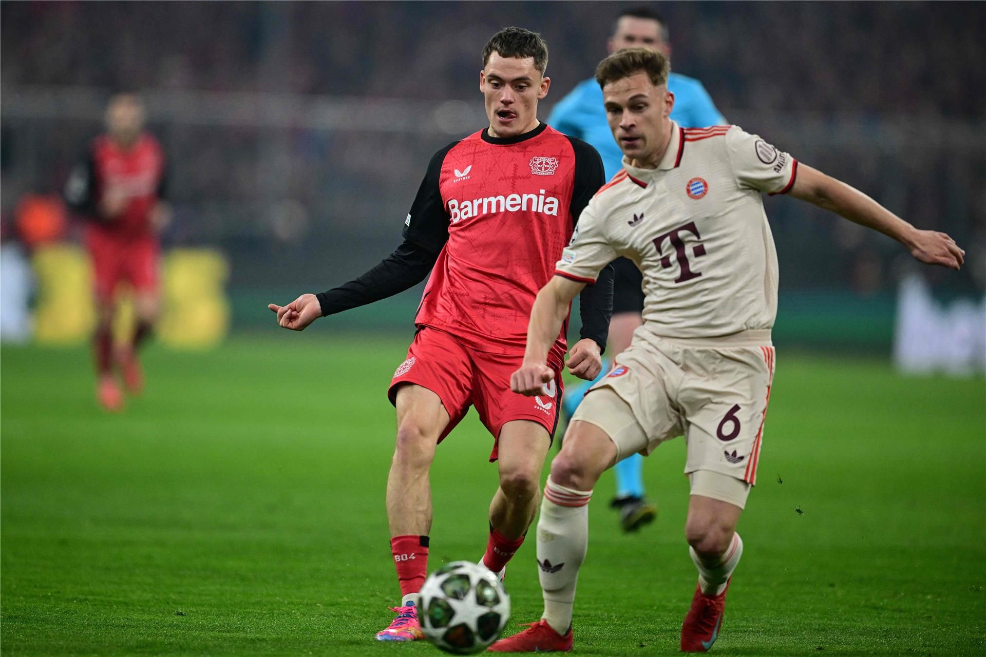 لقاء سابق بين الفريقين