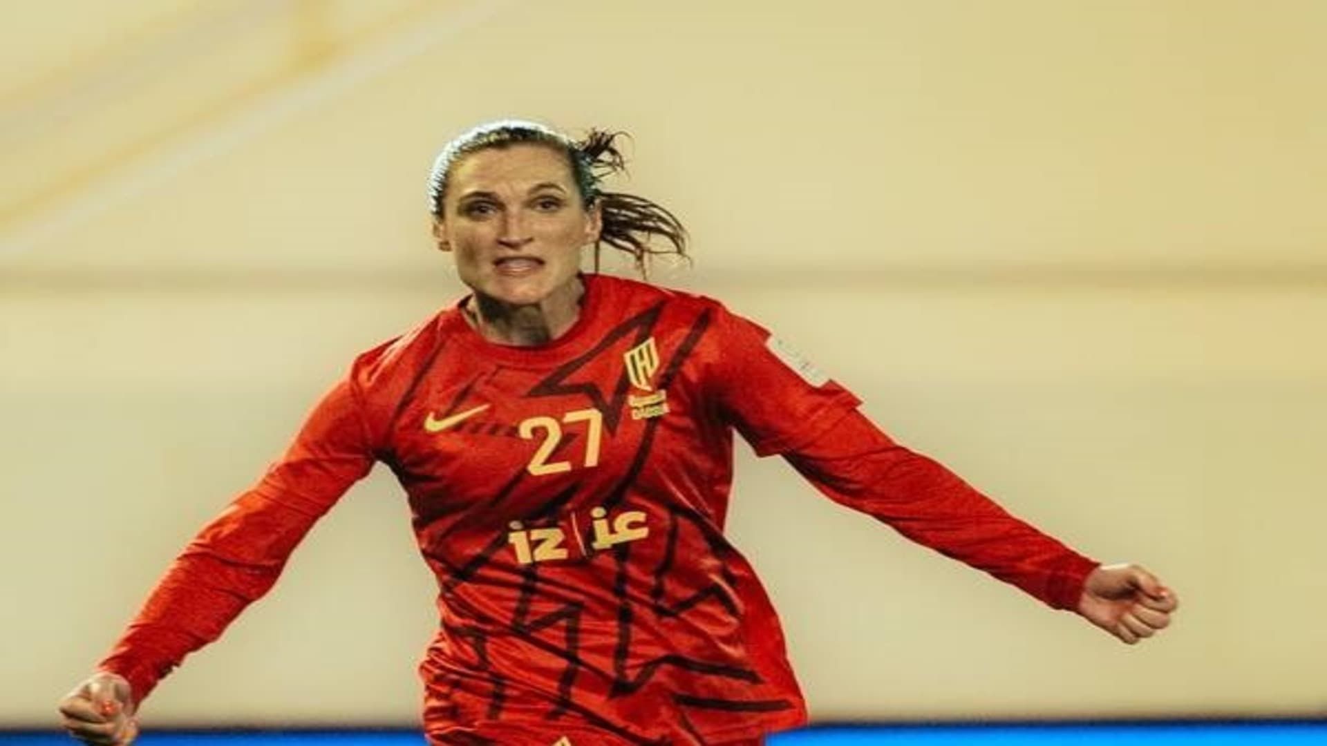 ليا لو جاريك ضد الهلال