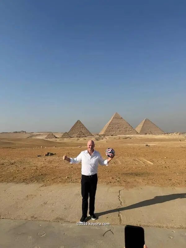 ?i=corr%2f559%2fkoo_559350