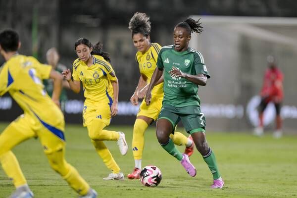 لقاء سابق بين الأهلي والنصر