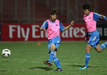 من تدريبات المنتخب الياباني الأولمبي في استاد البحرين الوطني