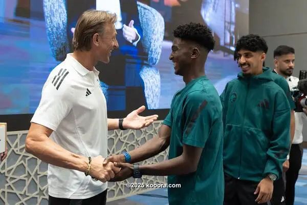 ?i=corr%2f559%2fkoo_559670