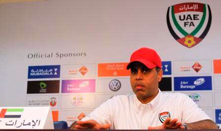  مهدي علي مدرب منتخب الإمارات الأولمبي لكرة القدم 