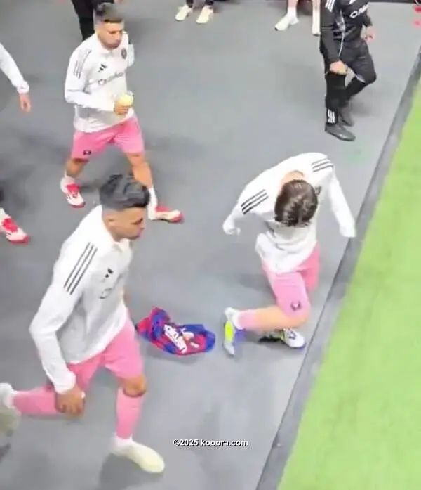 ?i=corr%2f559%2fkoo_559766