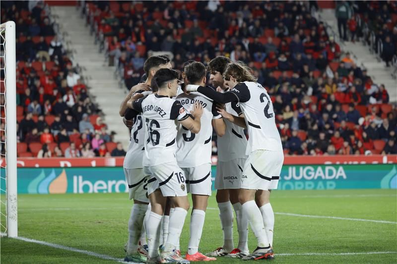 لاعبو فالنسيا