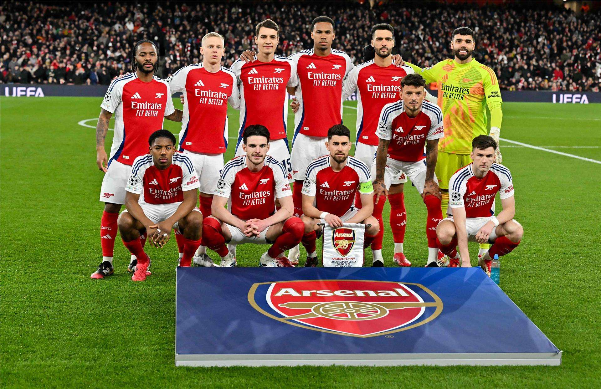 لاعبو آرسنال