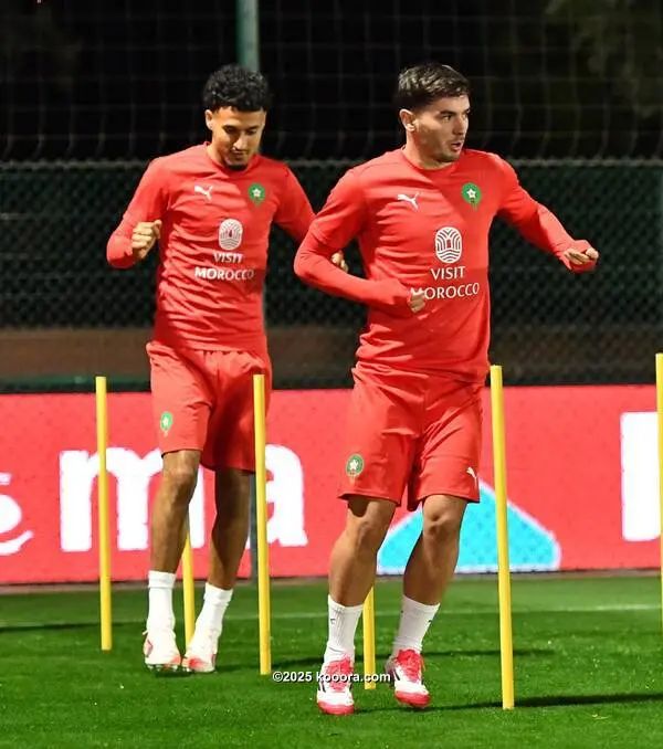 ?i=corr%2f559%2fkoo_559926