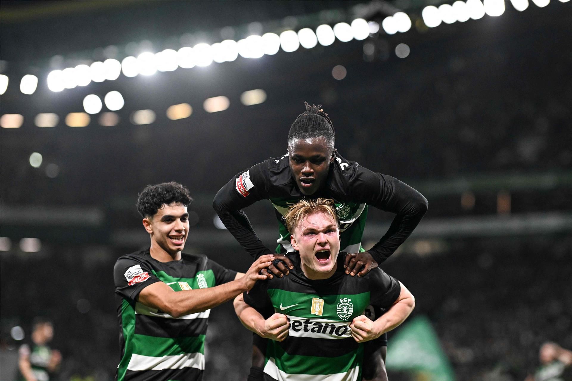 لاعبو سبورتنج لشبونة