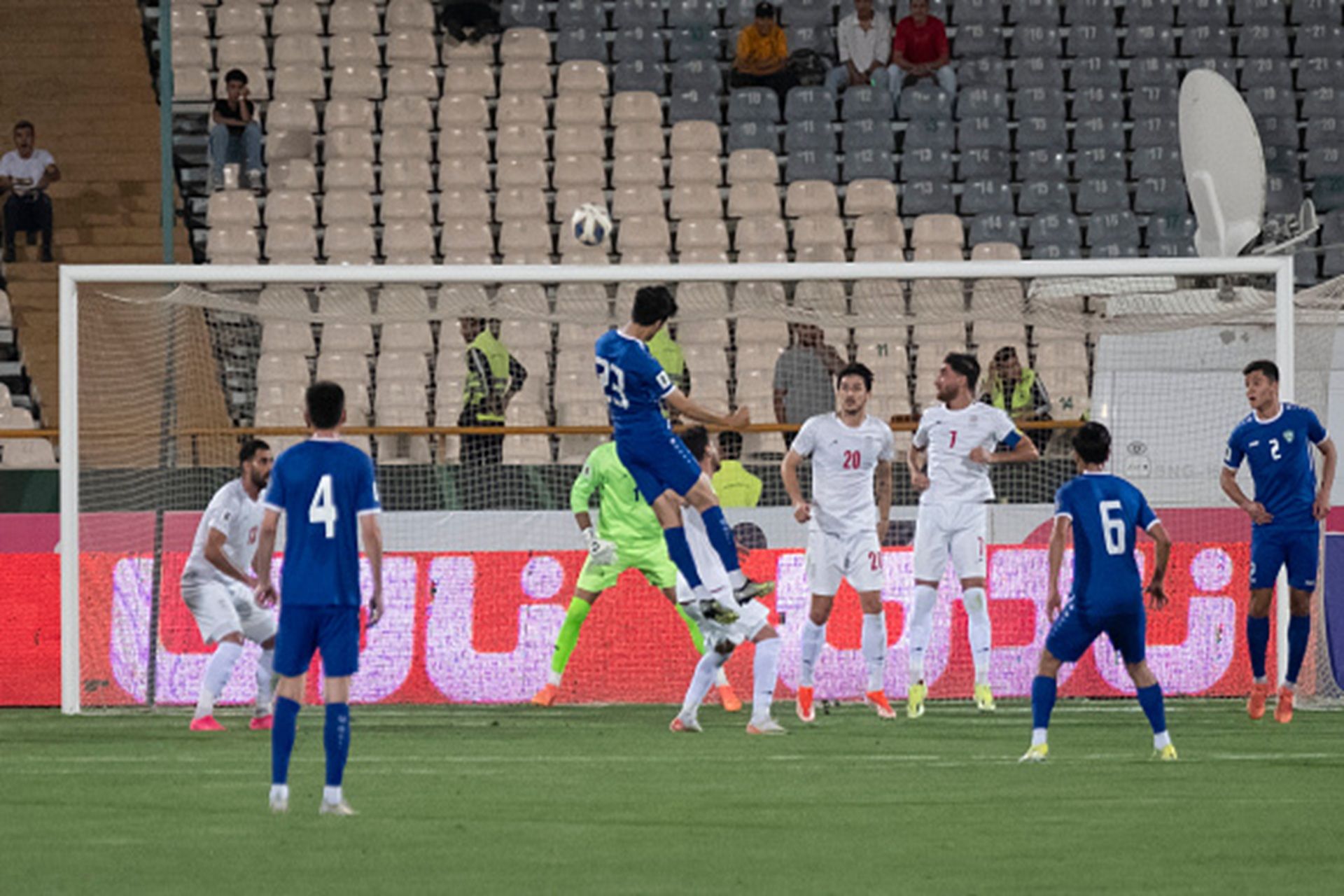 إيران وأوزبكستان - أرشيفية