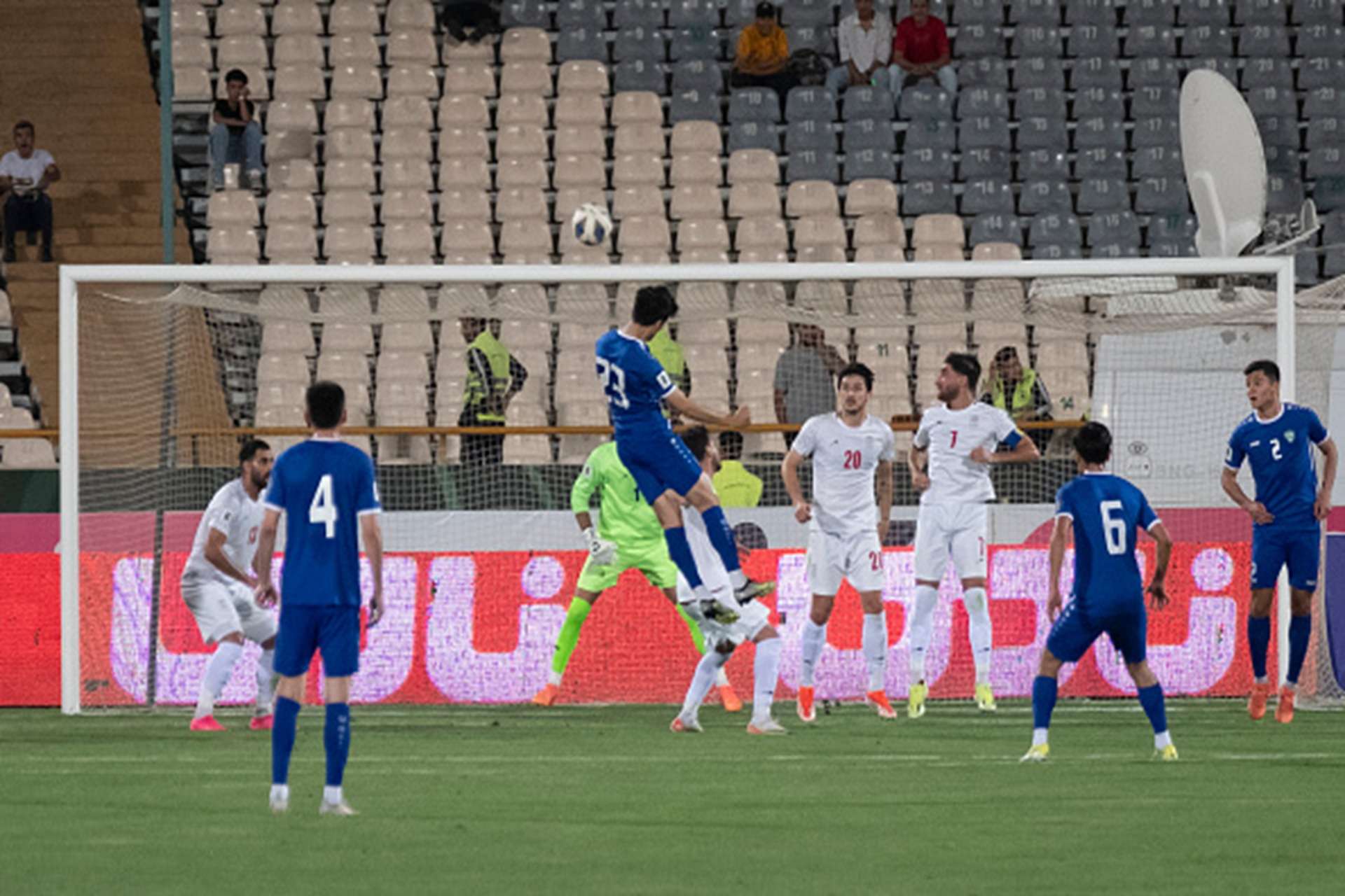 إيران وأوزبكستان - أرشيفية