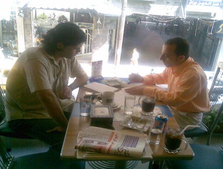 أثناء حوارنا مع الكابتن حيدر جبار 