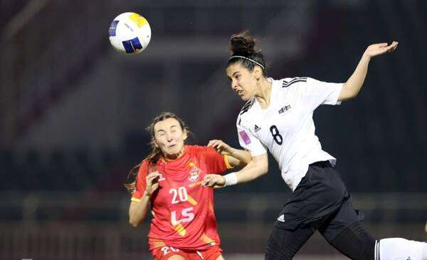 لقاء أبوظبي الإماراتي وهوشي منه الفيتنامي