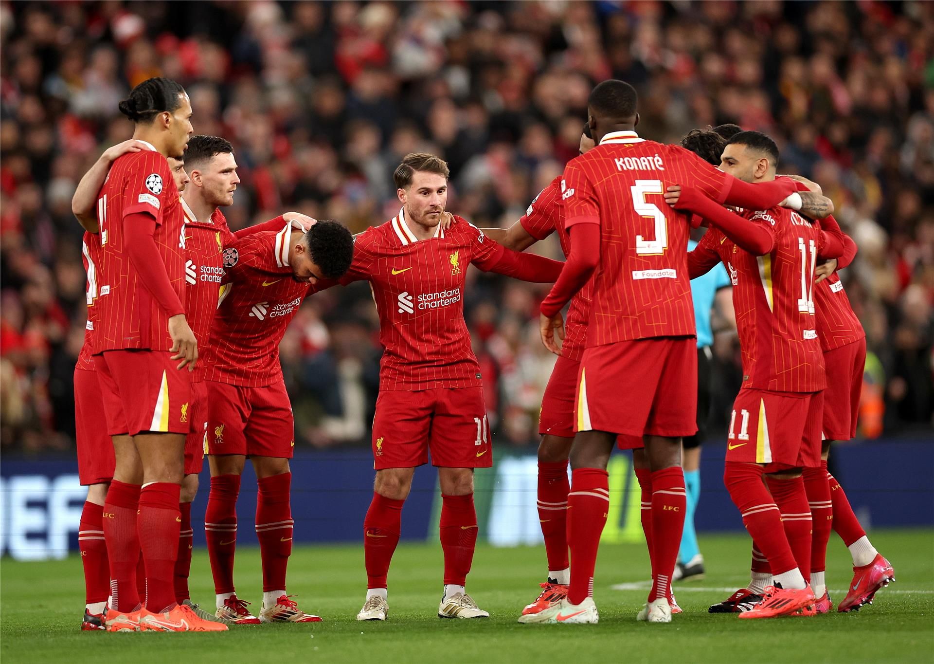 لاعبو ليفربول