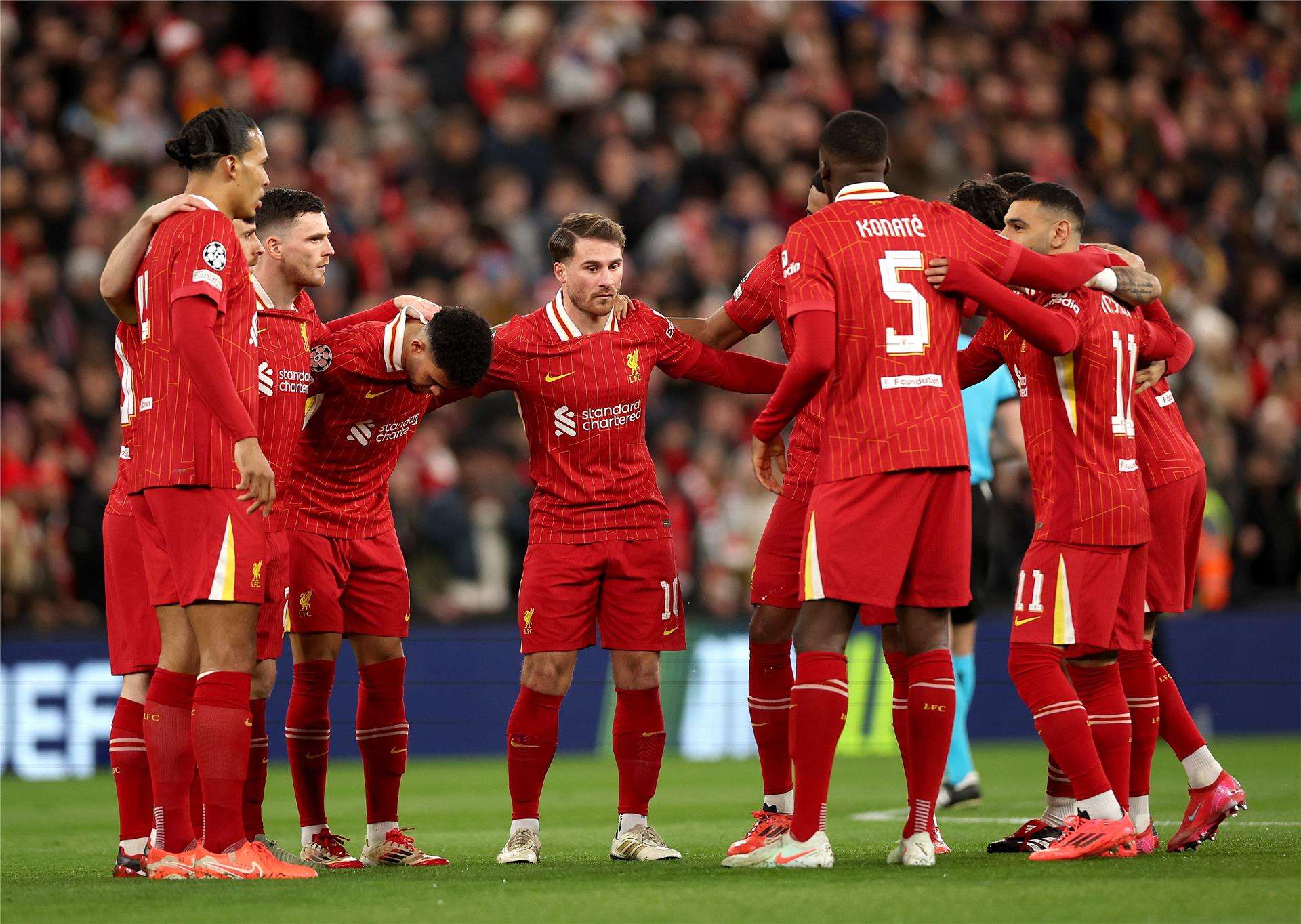 لاعبو ليفربول