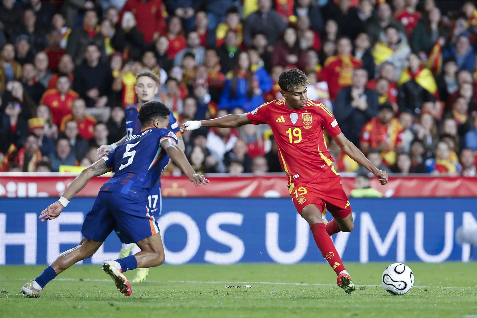 ?i=epa%2fsoccer%2f2025-03%2f2025-03-23%2f2025-03-23-11984455_epa