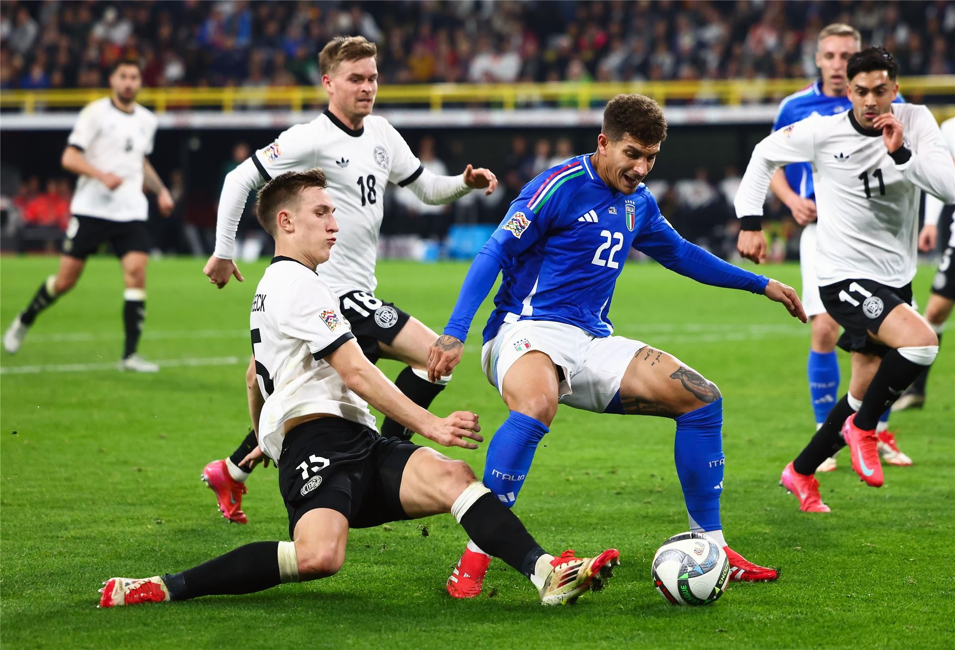 جانب من اللقاء