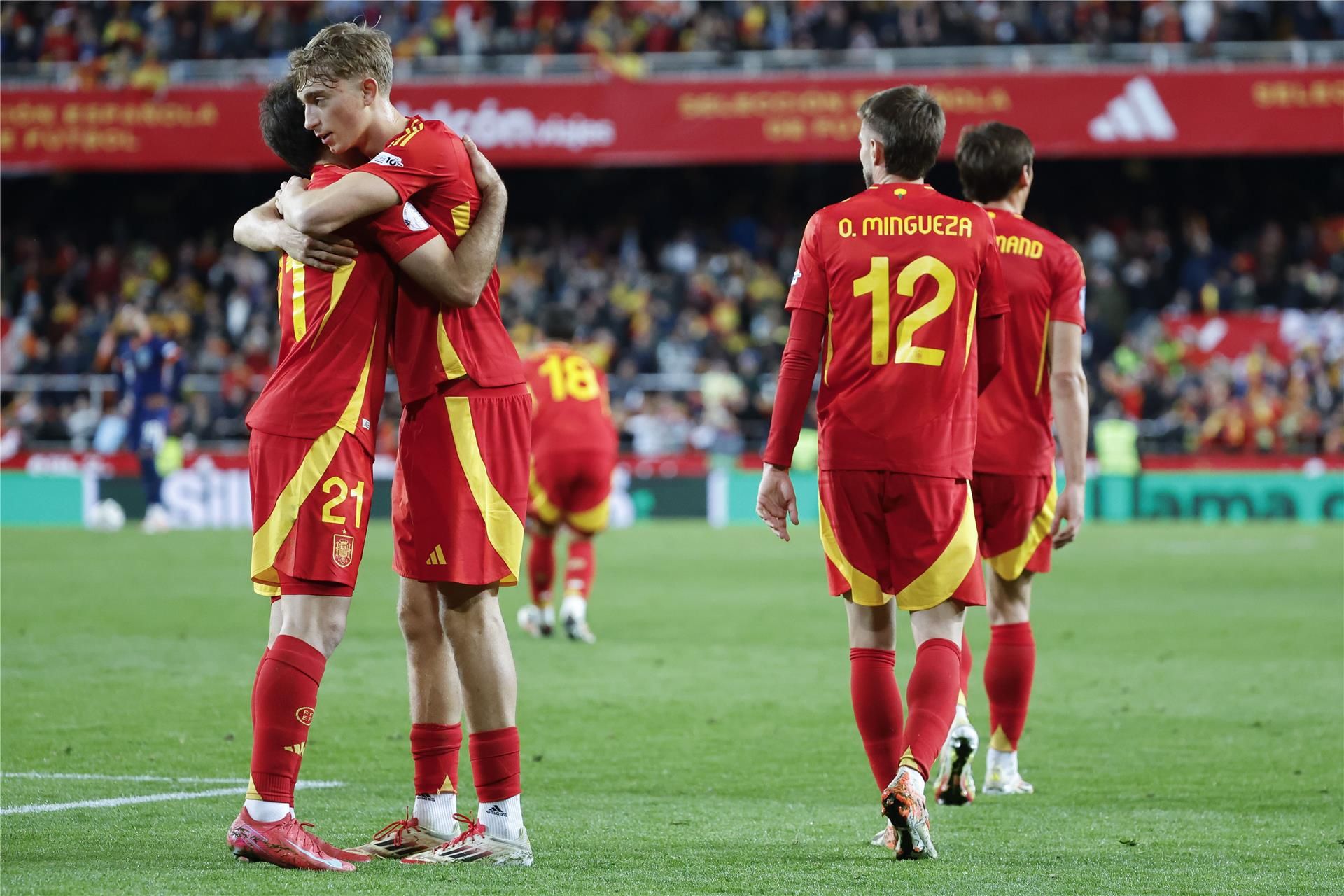 لاعبو منتخب إسبانيا