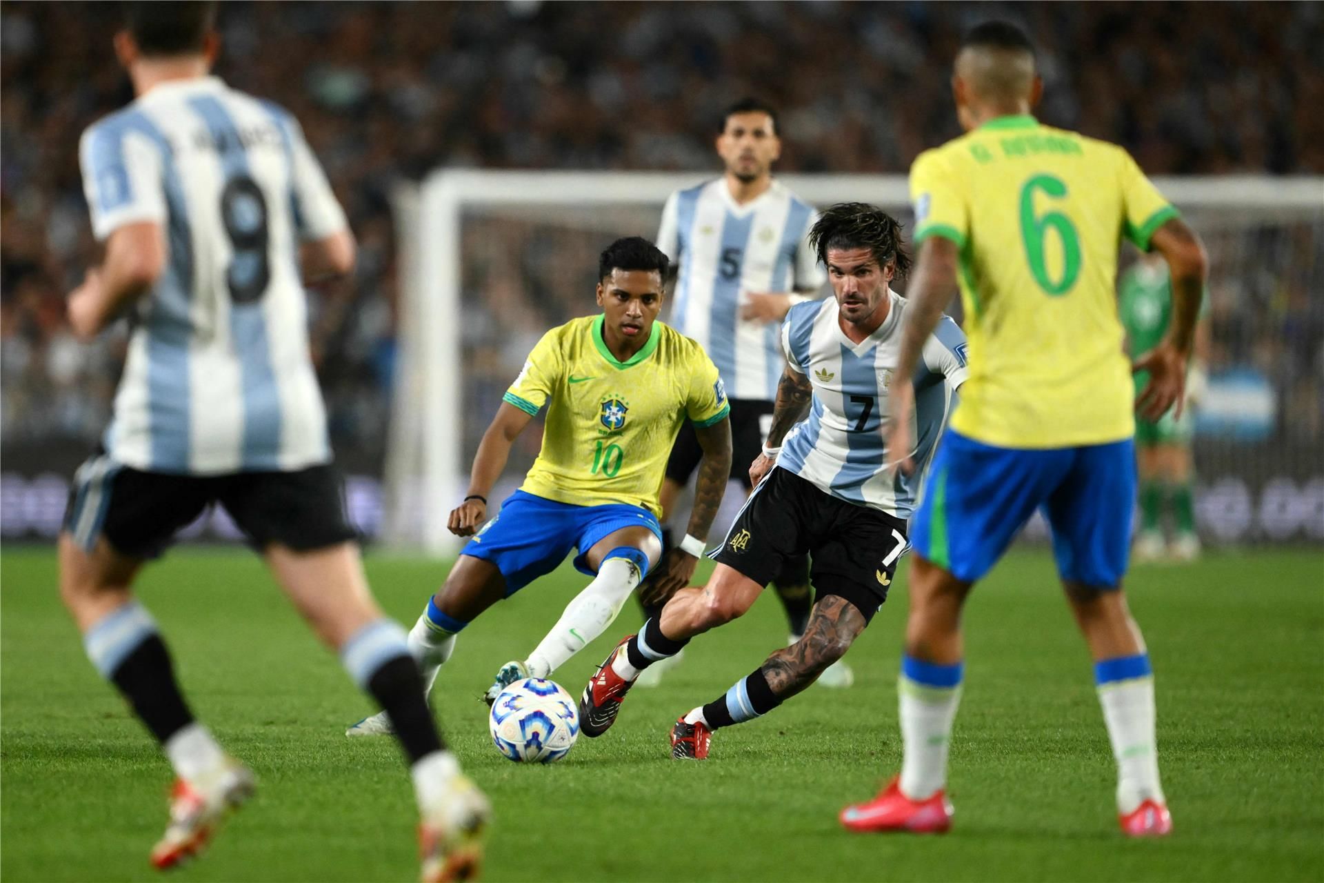 من المباراة