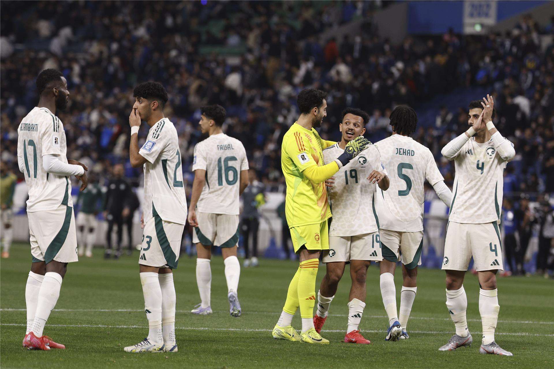 لاعبو منتخب السعودية