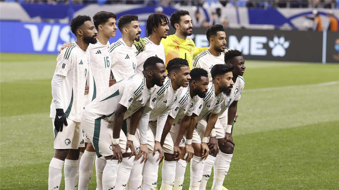 لاعبو منتخب السعودية