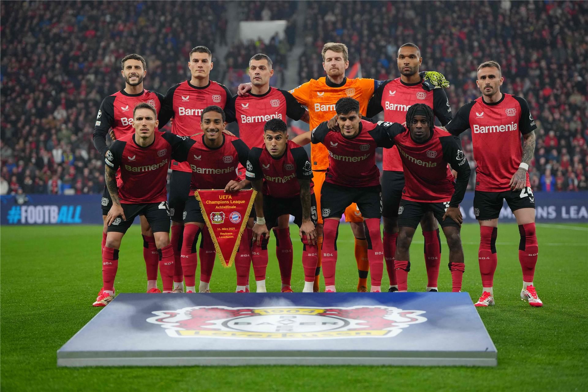 لاعبو باير ليفركوزن