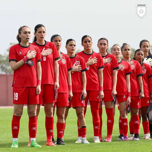 لاعبات منتخب الأردن
