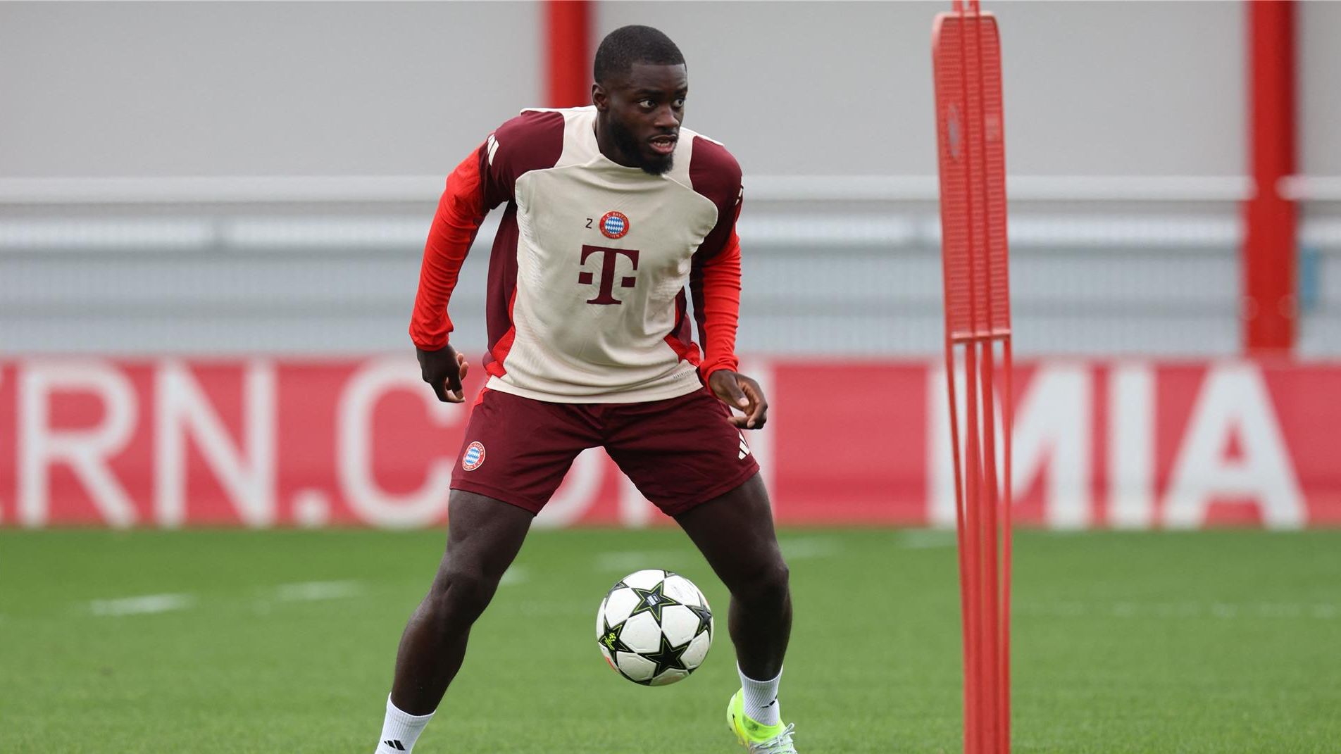 Schlotterbeck contro Upamecano: Real Madrid cerca rinforzo difensivo per l'estate