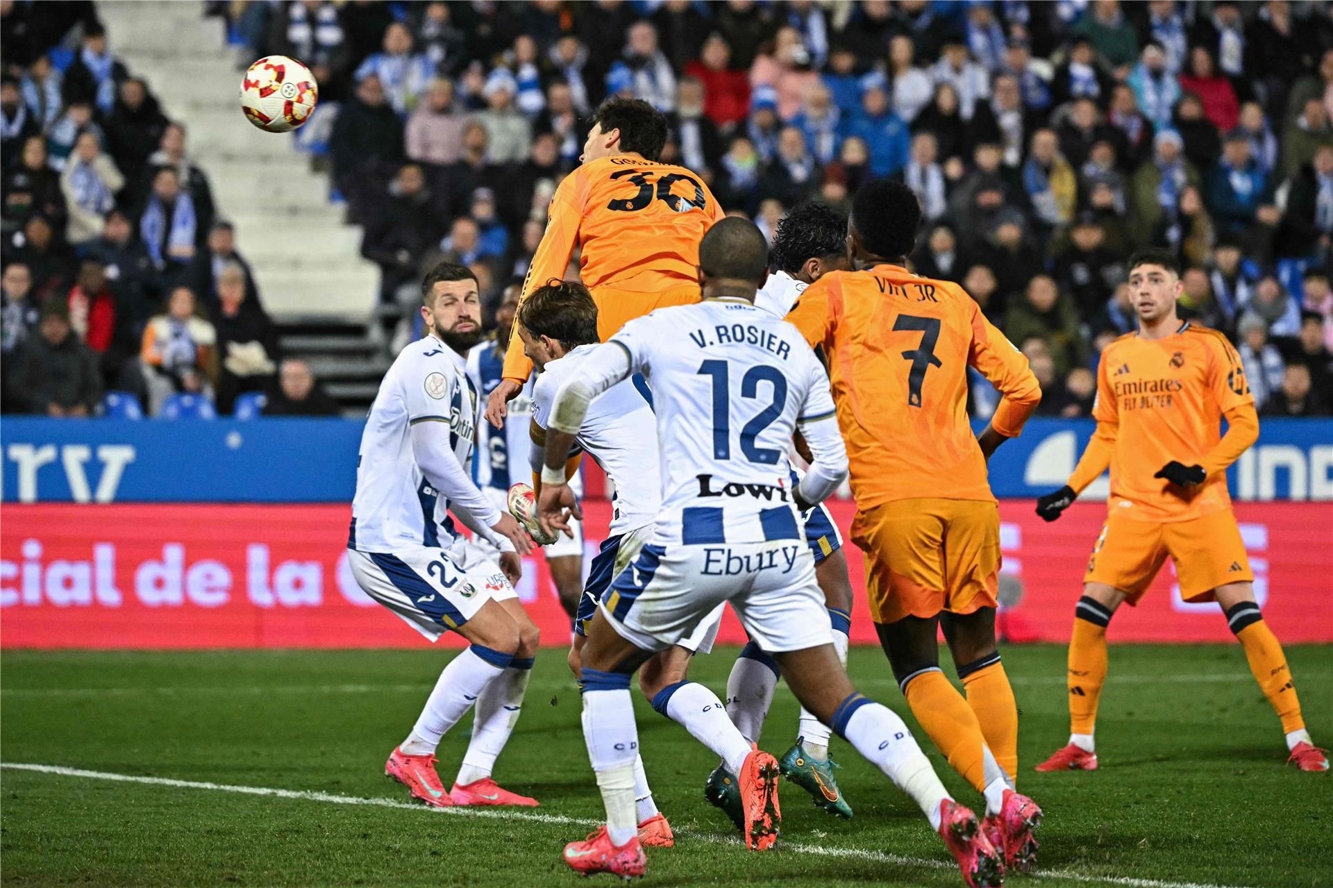 لقاء سابق بين ريال مدريد وليجانيس