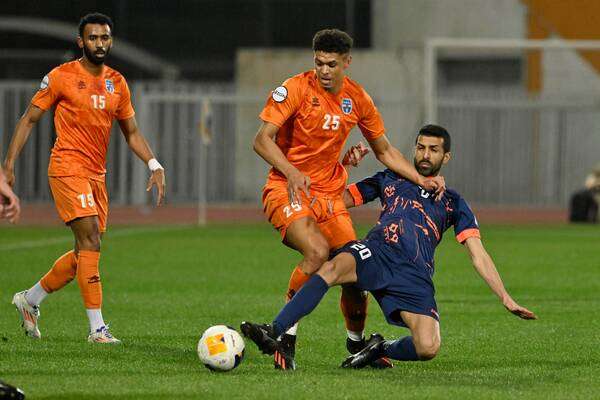 من مباراة كاظمة واليرموك