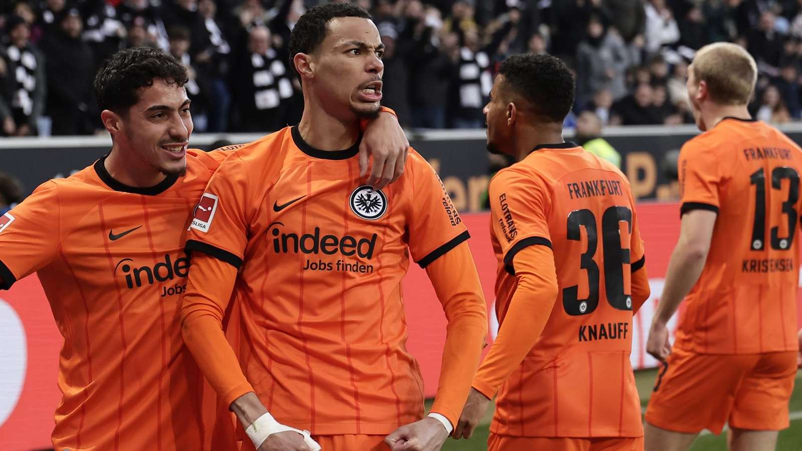 لاعبو آينتراخت فرانكفورت